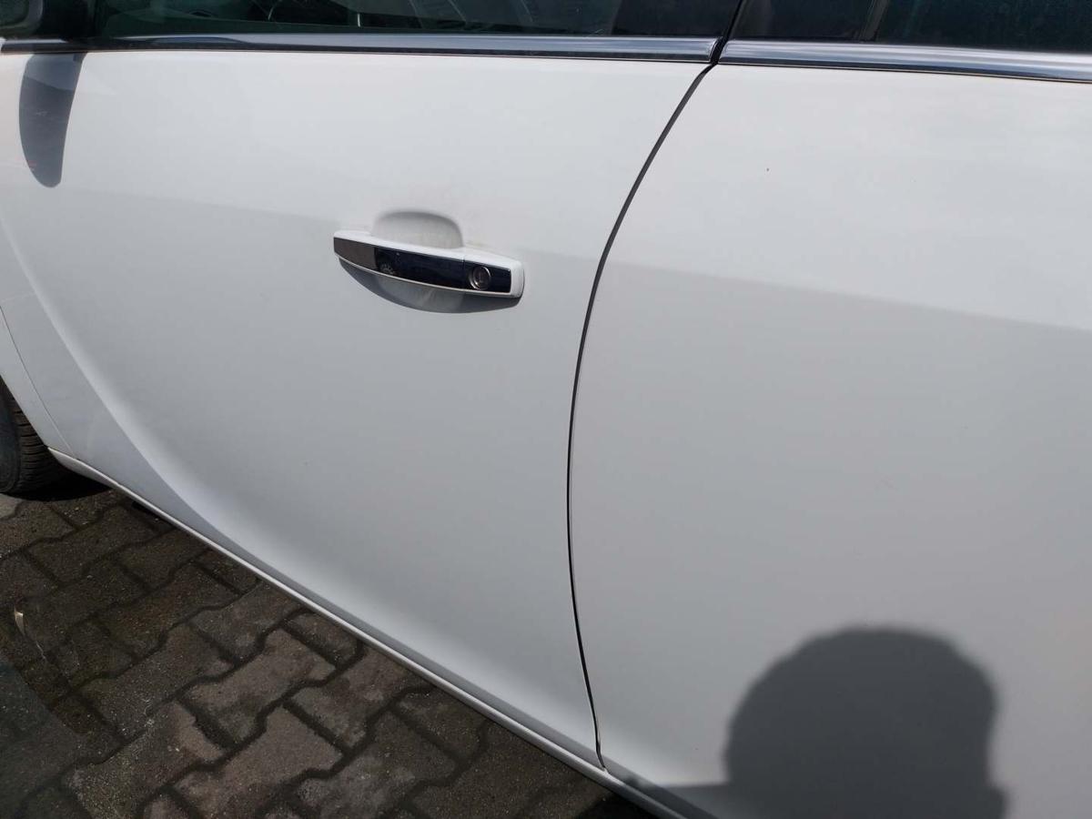 Opel Insignia A original Tür vorn links Z40R Schnee Weiss Rohbau Bj.2011